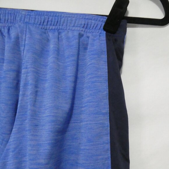 UNDER ARMOUR - Heat Gear - Loose | Youth Medium | Blue Sport Shorts with Logo - Picture 11 of 14